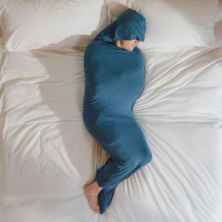 Hooded Sleep Pod Move