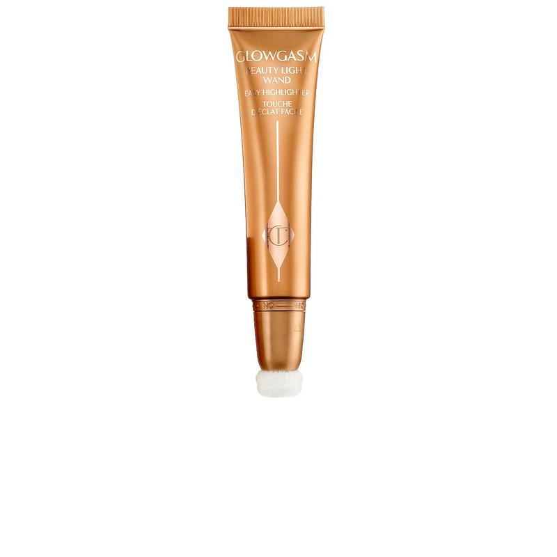 Charlotte Tilbury Glowgasm Beauty Light Wand Highlighter in Goldgasm