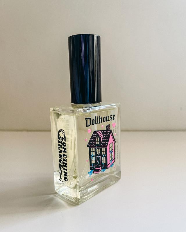 Dollhouse Extrait de Parfum: Strawberries, Powder, & Caramel Musk