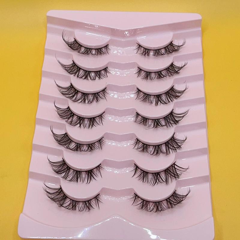 Wispy Style Makeup False Eyelashes for Women, Fake Clusters Lashes Strips Lashes for Eyelash Extension, Eyelash Extensions Kit for Eye Makeup Enhancement