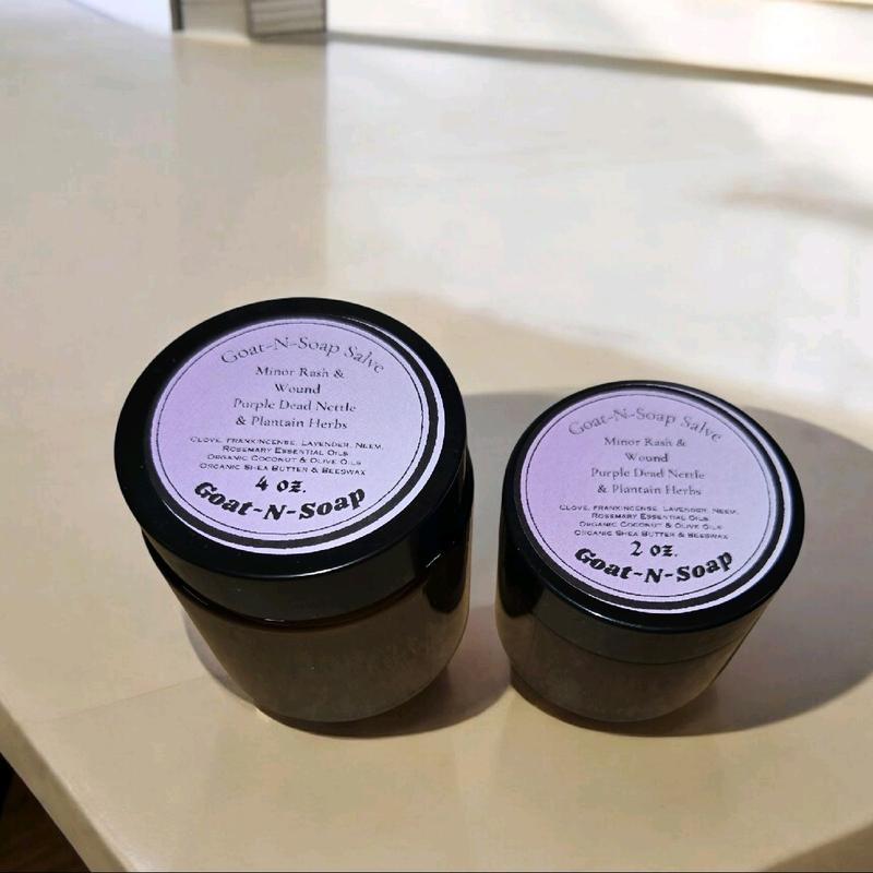 Organic Natural Ingredient Salve for Minor rash and wound care